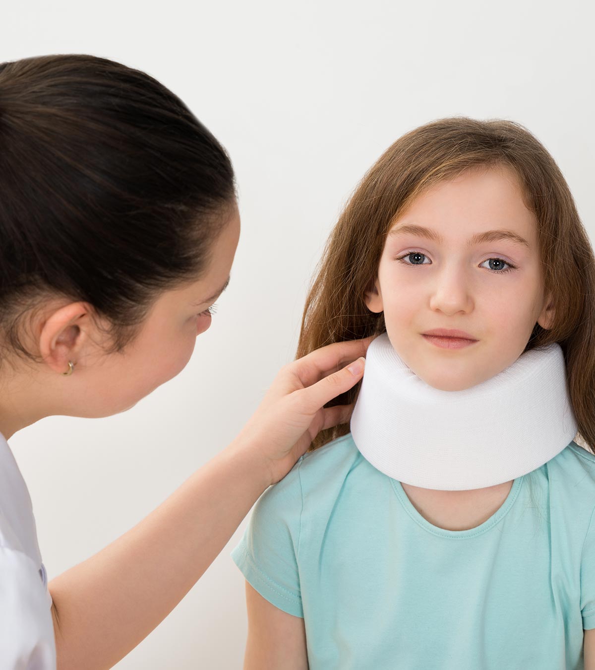 儿童斜颈的病因及治疗方法