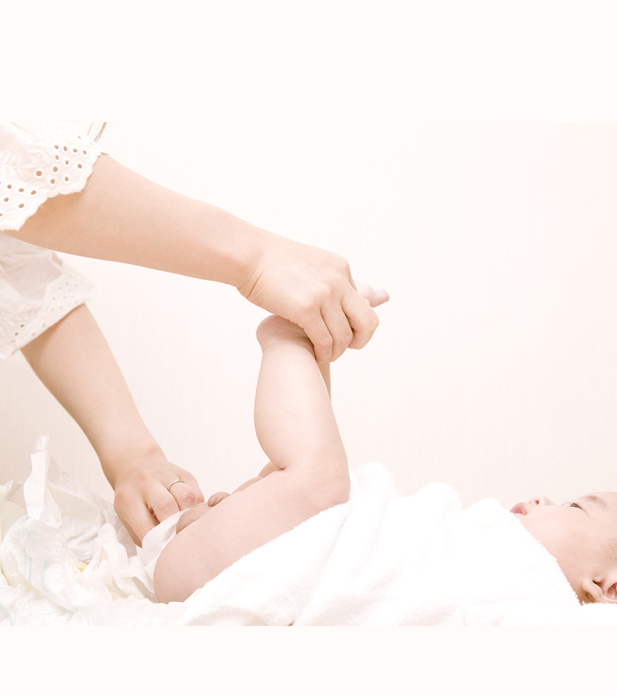 婴儿便血的5种常见原因及其治疗