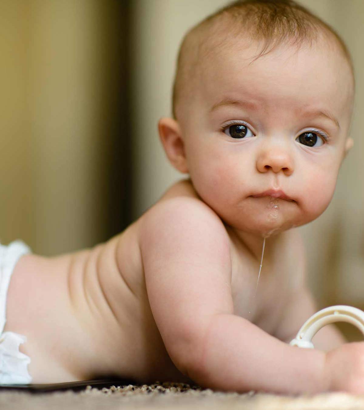 婴儿流口水的原因，如何帮助和技巧管理