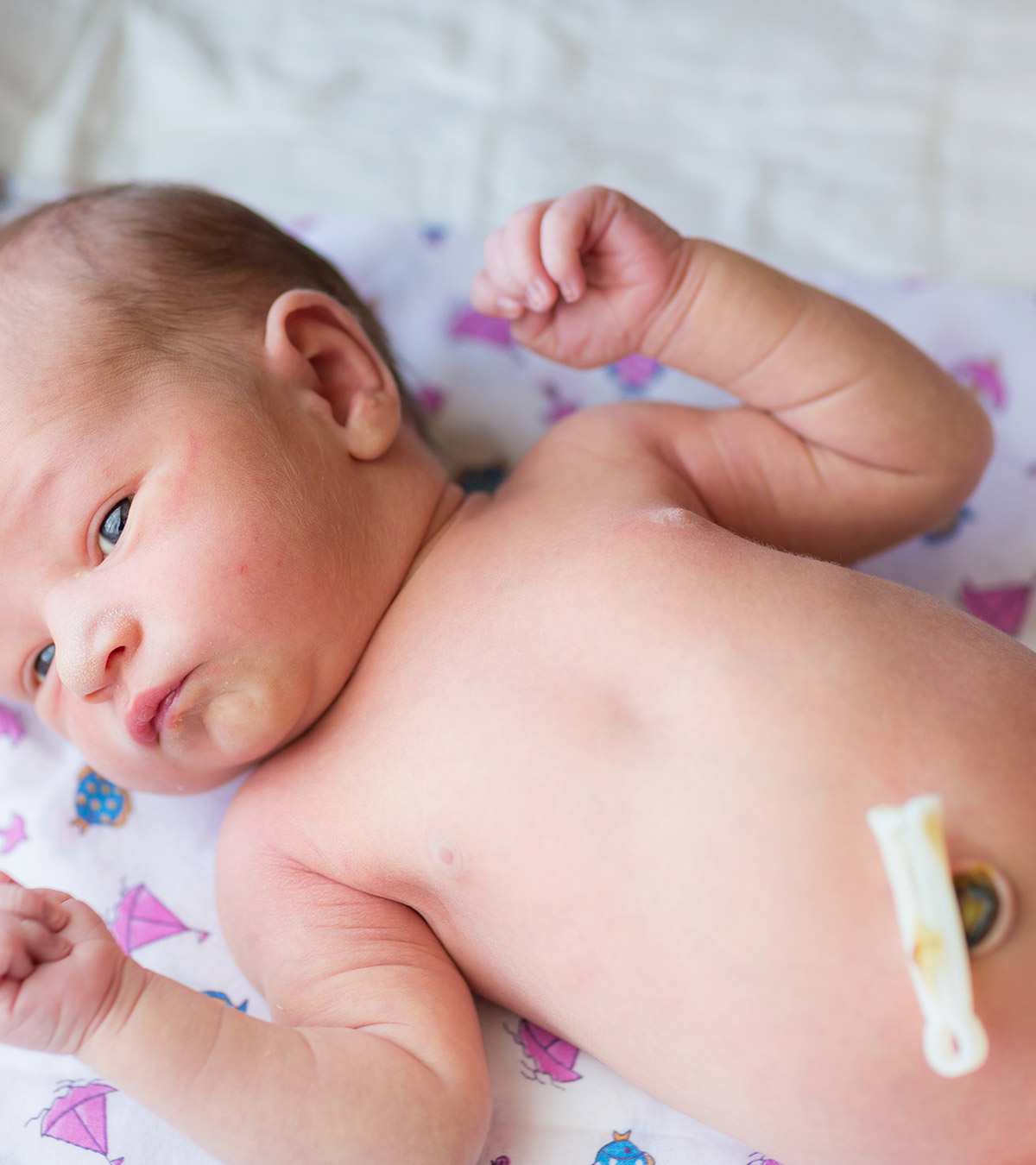 照顾婴儿脐带的6个基本技巧