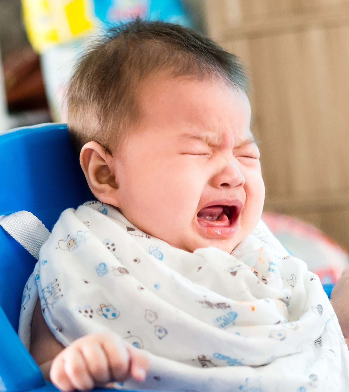 婴儿喂养后哭泣:什么是正常的，何时寻求帮助
