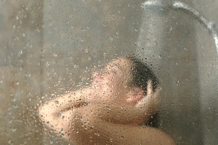 热水澡可以帮助预防乳头血管痉挛