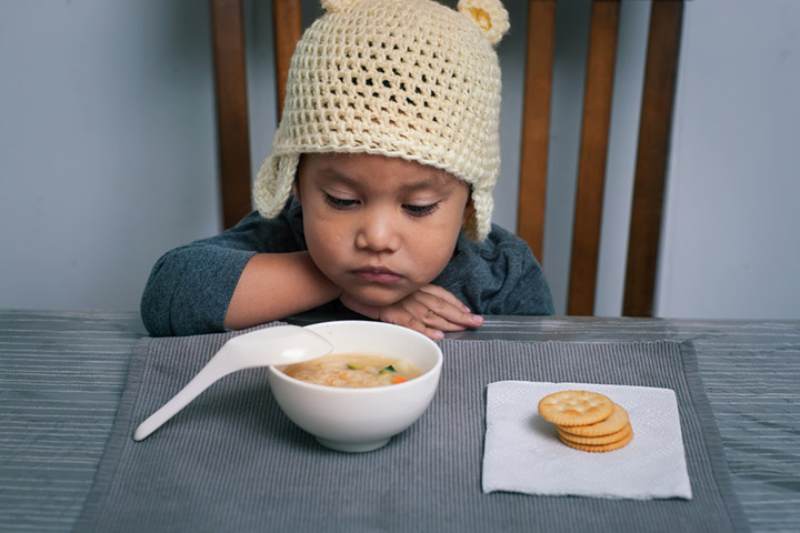 Bland food may help manage nausea in children