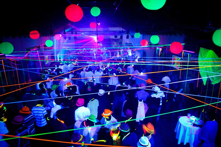 Glow in the dark party, teen birthday party ideas