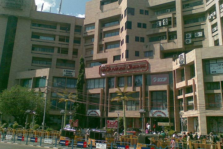 Spencer Plaza, place to visit in Chennai with kids