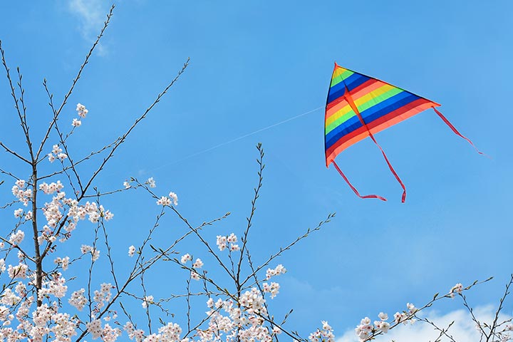 How to make a delta kite for kids