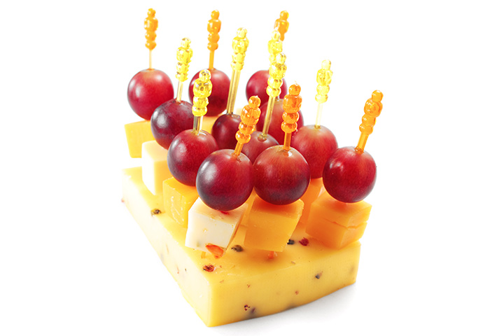 String cheese-grape kabobs, high protein snack for kids