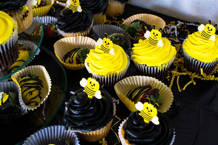 A bee themed sip-and-see party