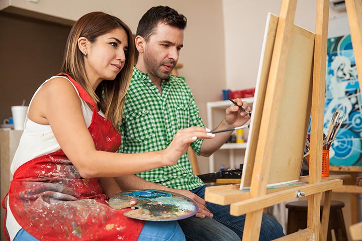 paint together as hobbies for couples