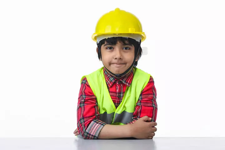 Builder role play ideas for kids