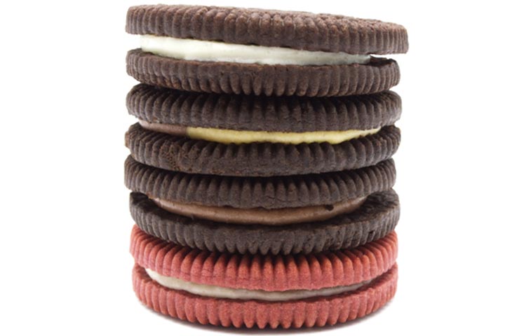 The Oreo challenge for games to play with friends