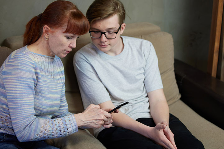 Teach your teen to limit conversations on phone