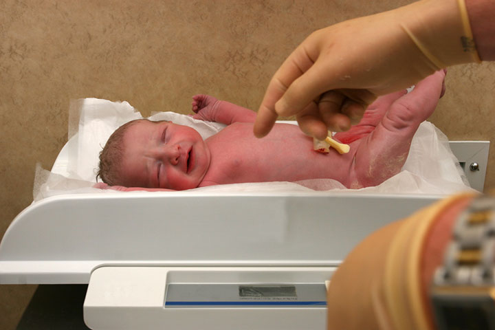 Weighing a premature baby