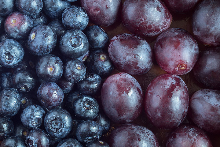 Blueberries can cause black poop in babies
