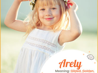 Arely, a golden haired girl