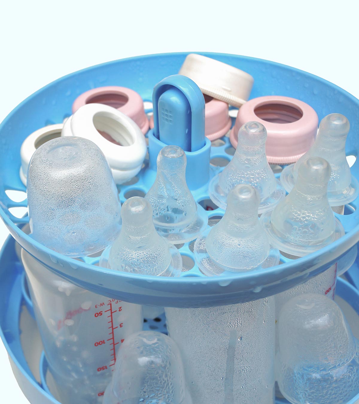 如何给婴儿奶瓶消毒:使用技巧和方法