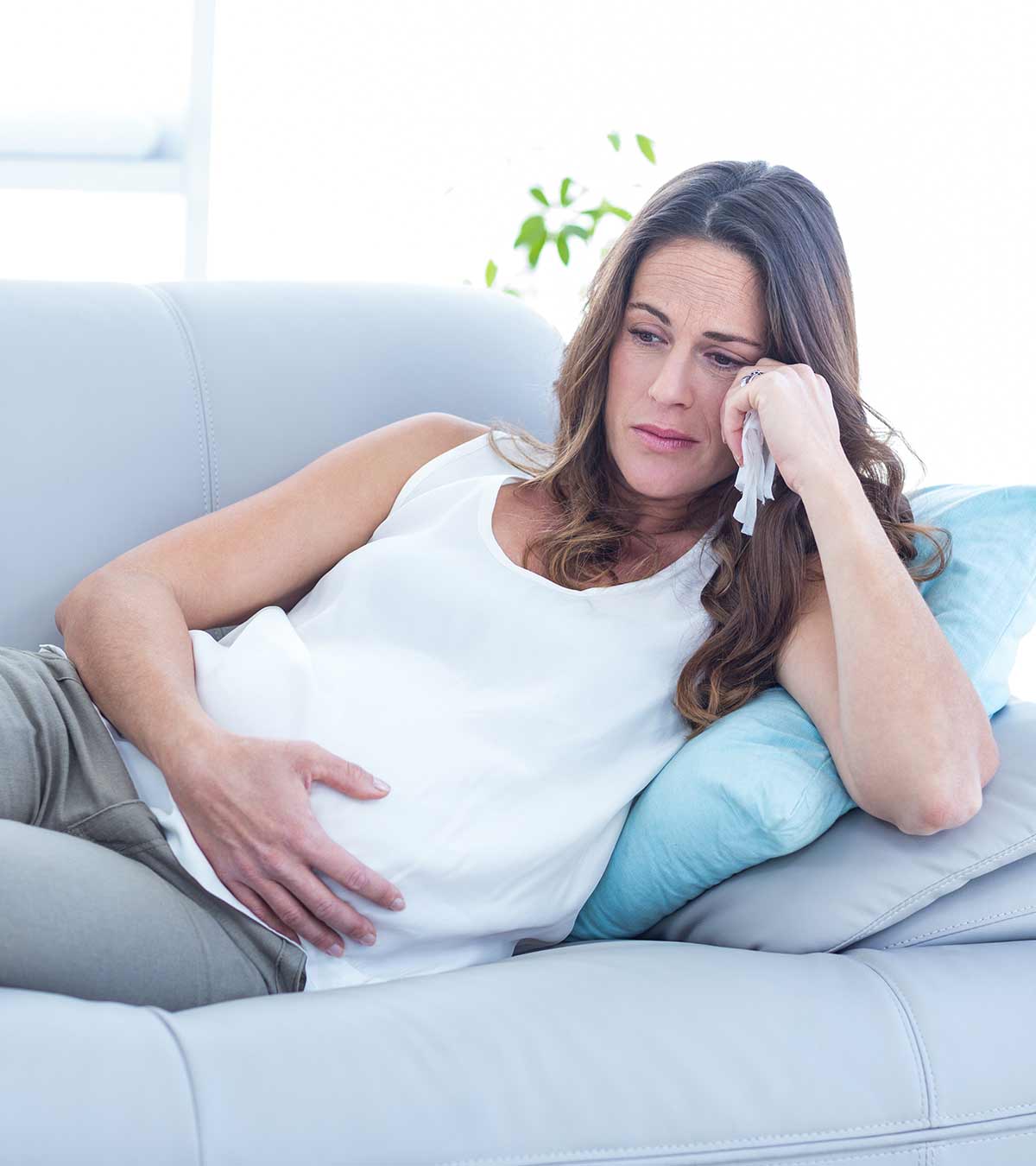 怀孕期间的抑郁:原因、manbet安卓版症状和治疗