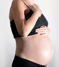 怀孕期间正确护理乳房的5个有效提示manbet安卓版