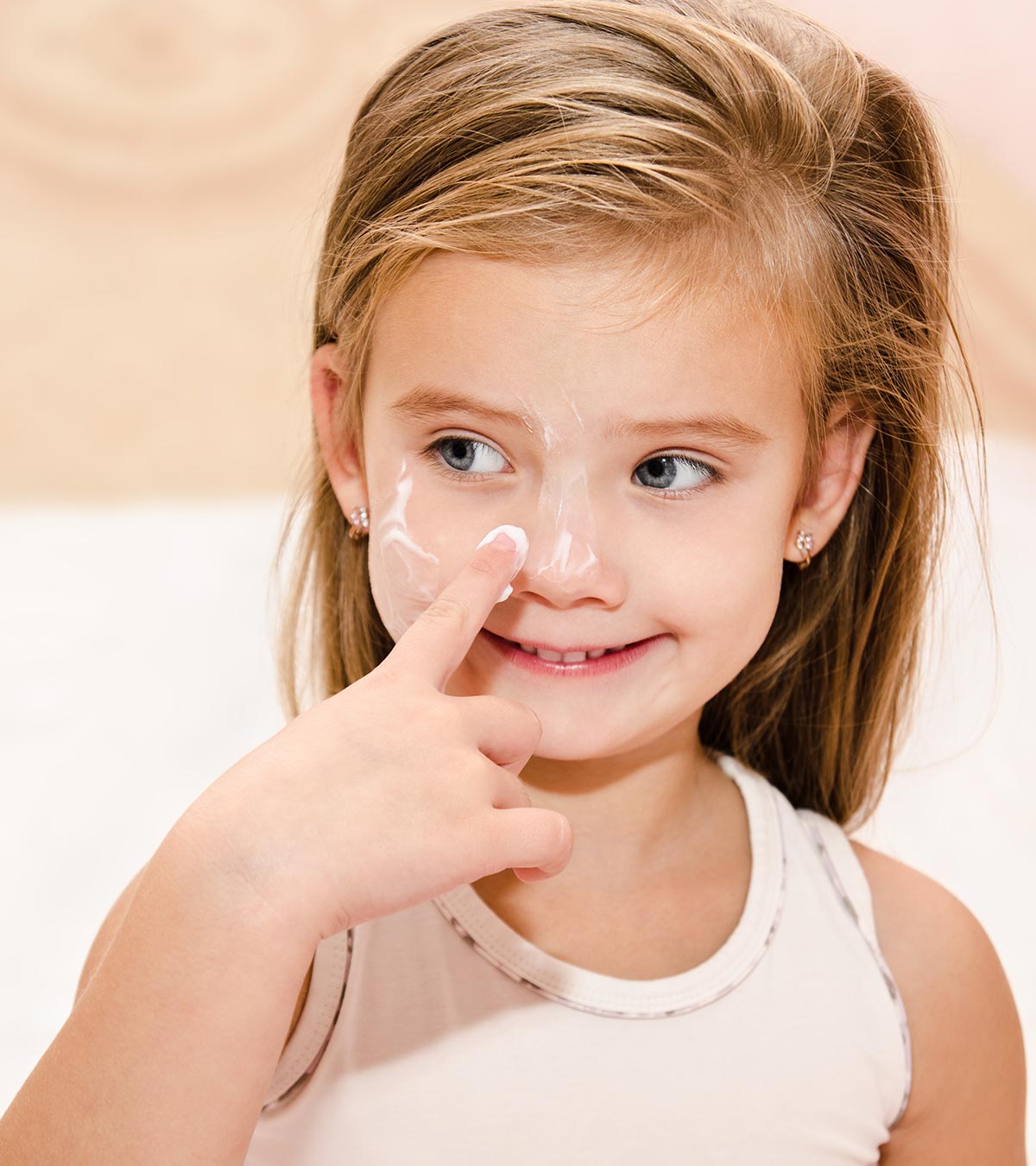 儿童皮肤干燥:原因、症状和家庭疗法