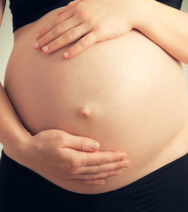 怀孕期间露出肚脐:你需要知道的一切manbet安卓版