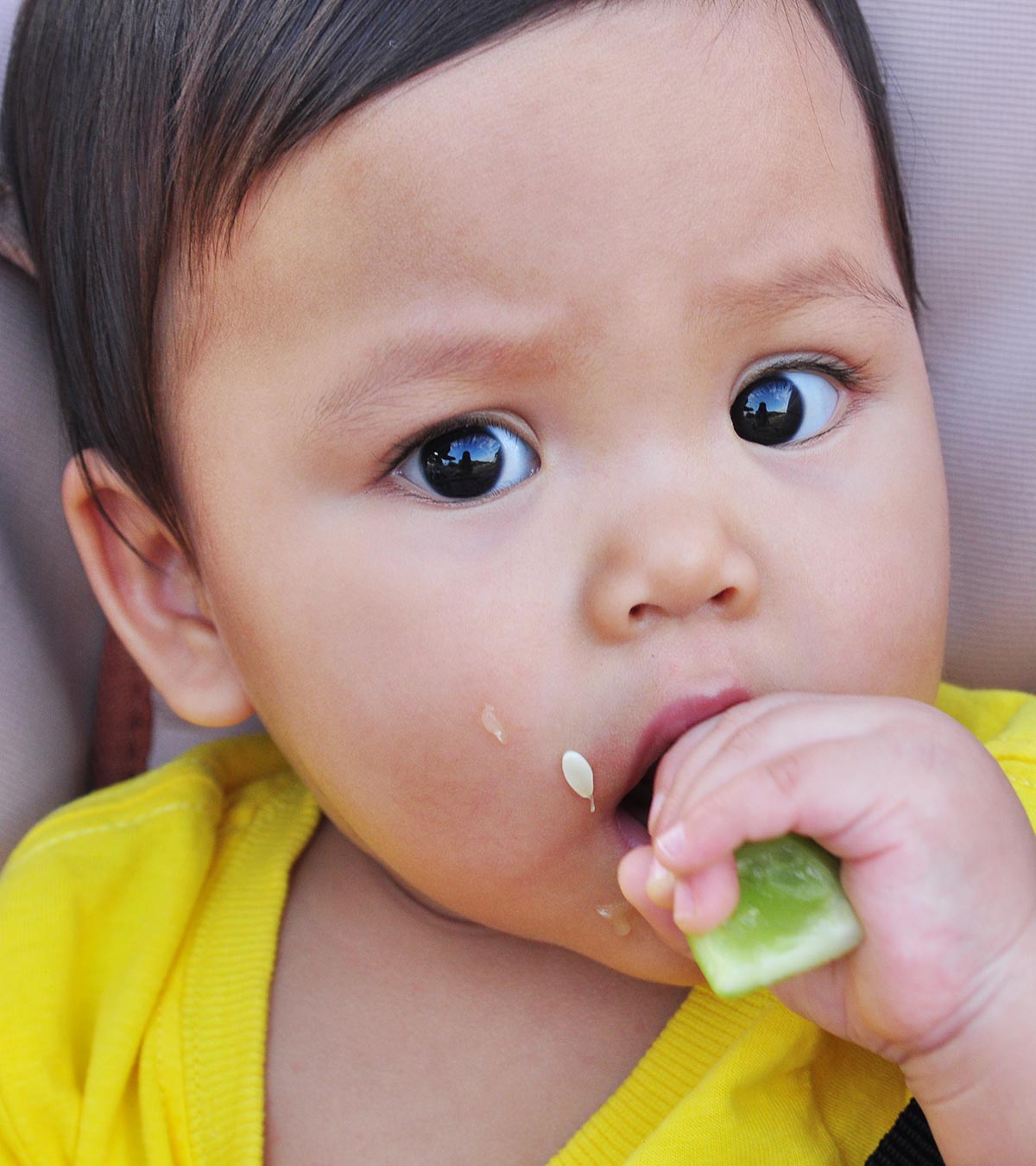 黄瓜对婴儿:合适的年龄，好处，和食谱