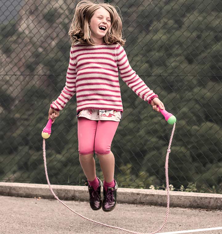 跳绳作为孩子们的有氧运动