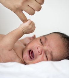 婴儿缺铁性贫血:5种原因和9种症状