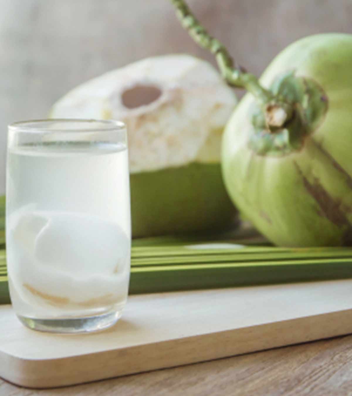母乳喂养时喝椰子汁安全吗?