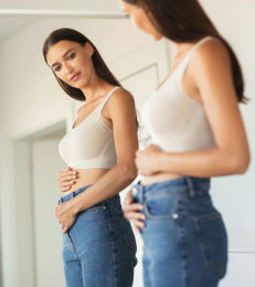 怀孕2个月:症状，婴儿发育和饮食提示