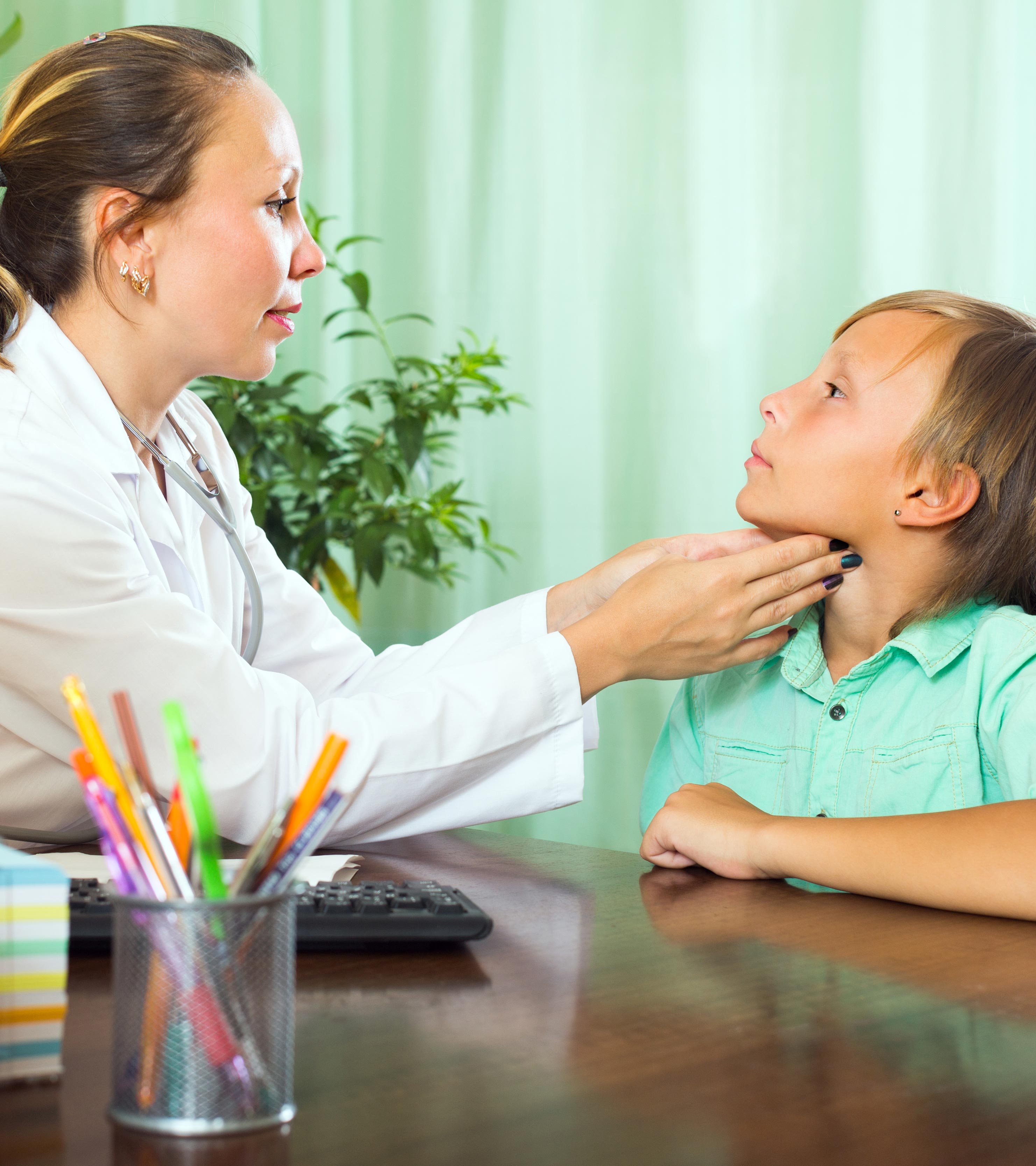 儿童甲状腺功能减退:病因、症状和治疗