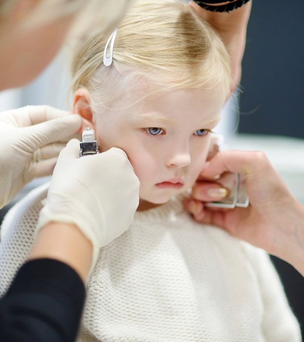 儿童耳洞:合适的年龄和安全提示