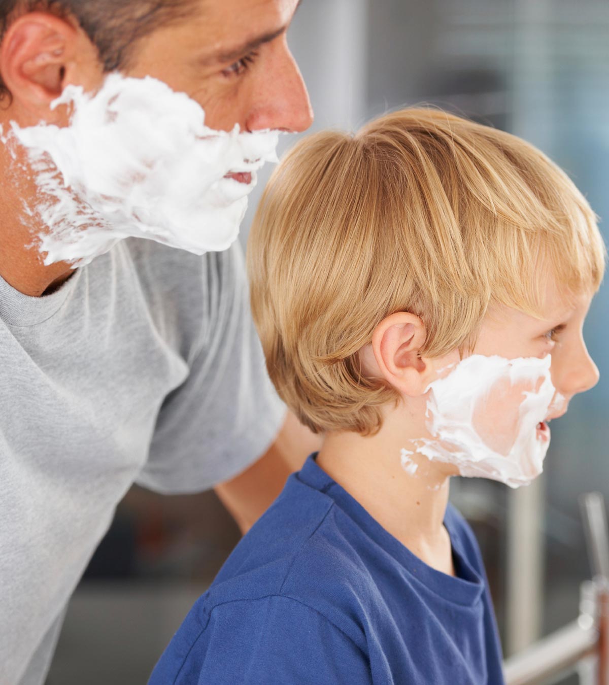 帮助你十几岁的儿子更快地长胡子的10个建议