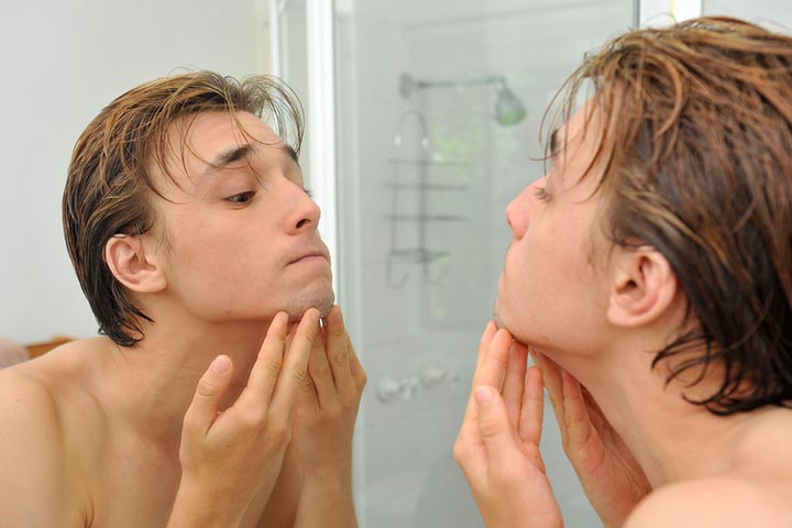 青少年的生长突增包括面部毛发的出现