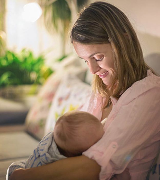 为什么晚上给宝宝哺乳是有益的5个原因