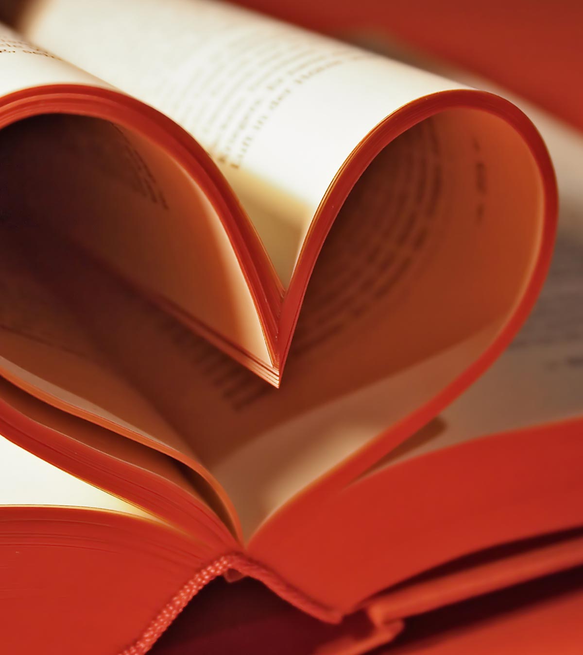15本恋爱书籍，让情侣在2023年保持爱情活力