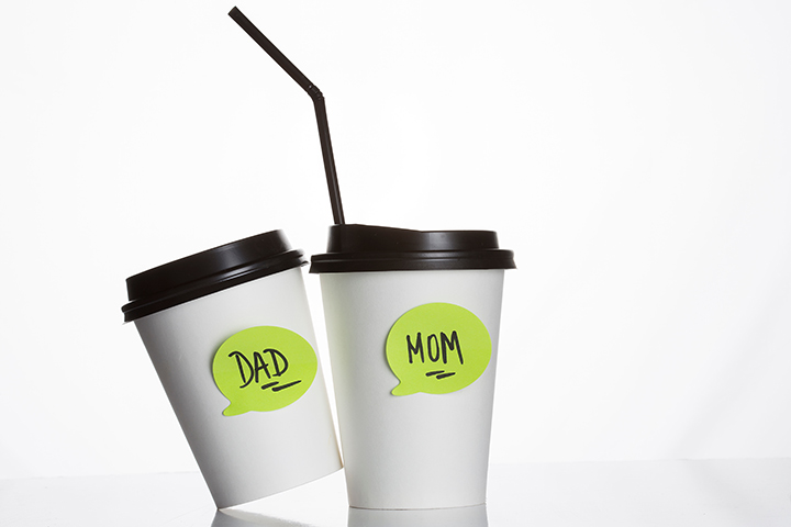 A coffee cup for pregnancy announcement ideas