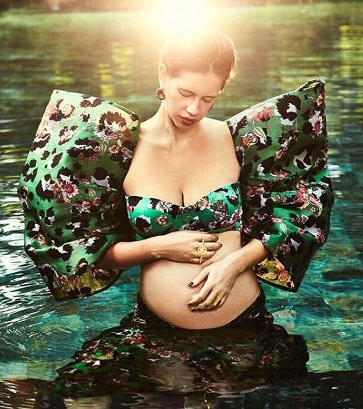 Pregnant Kalki Koechlin Planning Water Birth; Know The Meaning And Process Of Water Birth