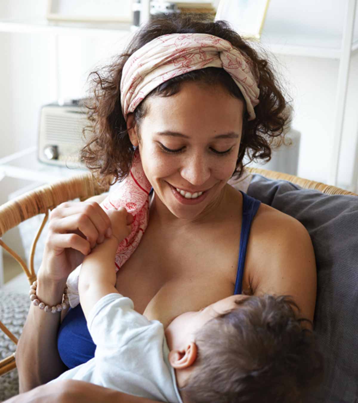 研究人员称，妈妈们面临的母乳喂养压力正在造成损失
