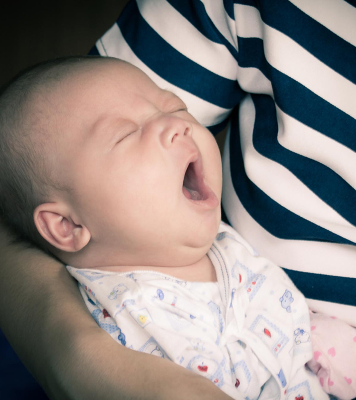 如果你的宝宝只会在你怀里睡着怎么办