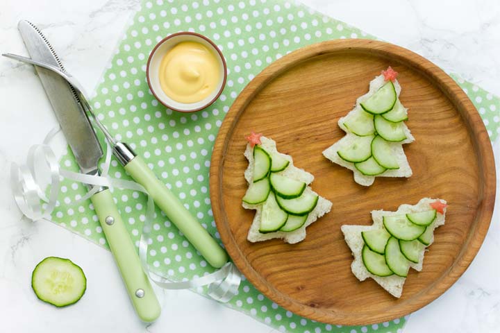 Christmas Tree Sandwiches With Cucumber Slices