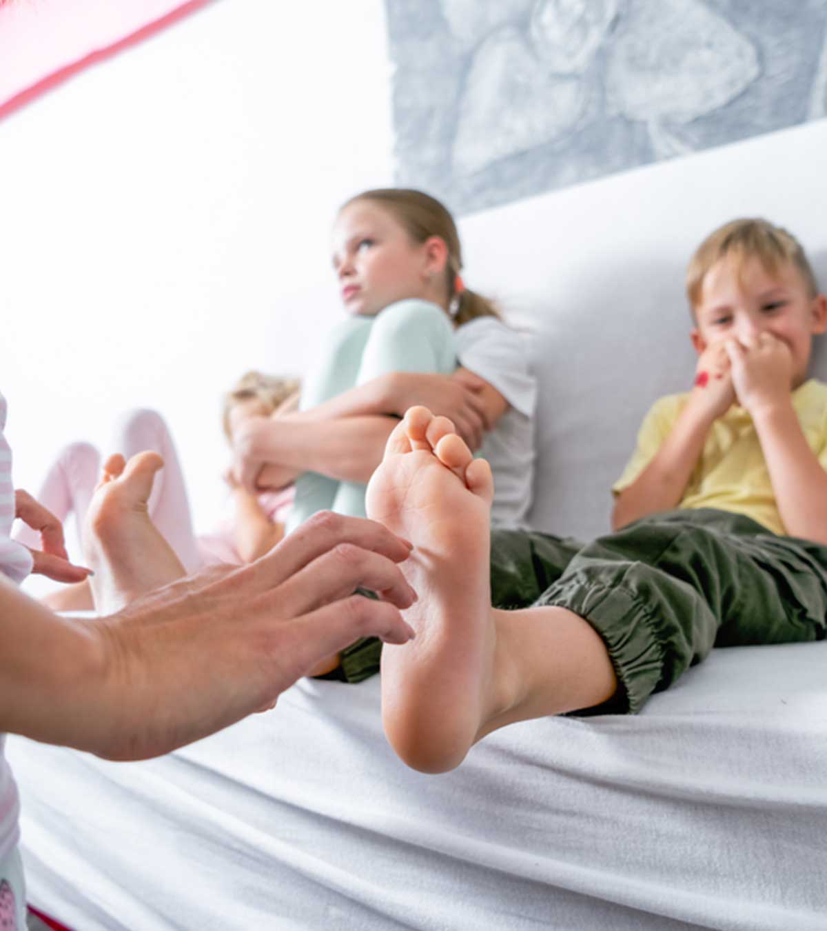 为什么给孩子挠痒痒是有害的5个原因