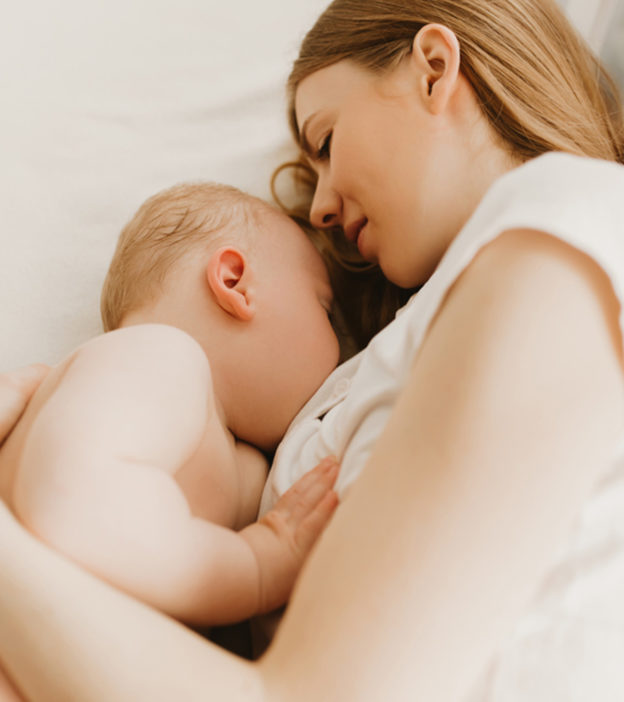 大乳房母乳喂养的11个技巧和合适的姿势