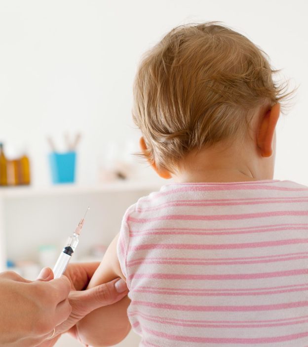 4个月大的婴儿疫苗:它们是什么和副作用