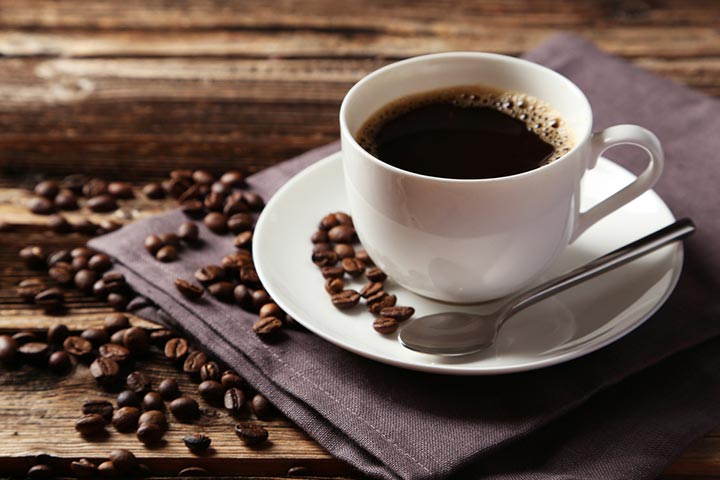 一杯煮好的无咖啡因咖啡通常含有2到5毫克的咖啡因