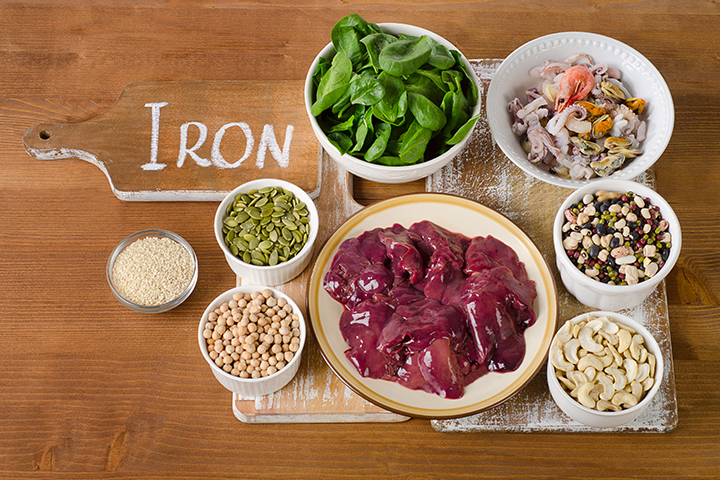 吃富含铁的食物有助于控制产后贫血
