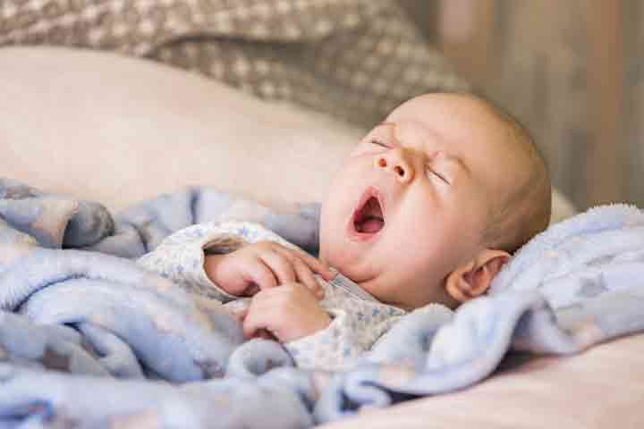 你的宝宝可能会因为生长激素而睡得很多