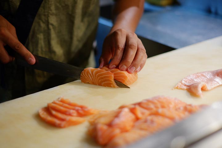 生鱼是寿司的主要原料
