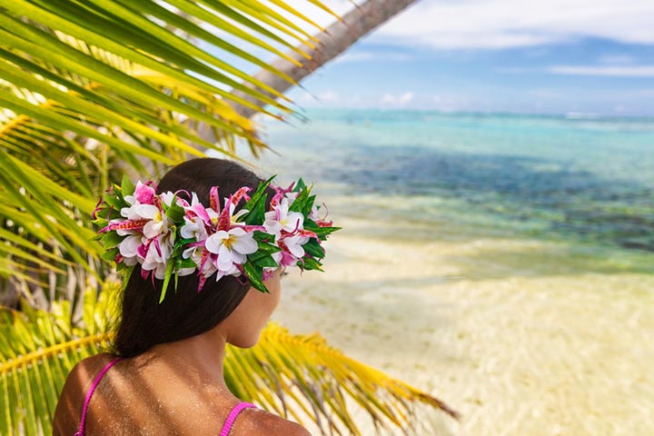 夏威夷和塔希提岛从不戴封闭式花环