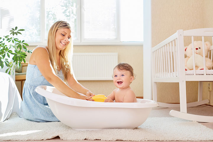 沐浴是婴儿皮肤护理的重要步骤