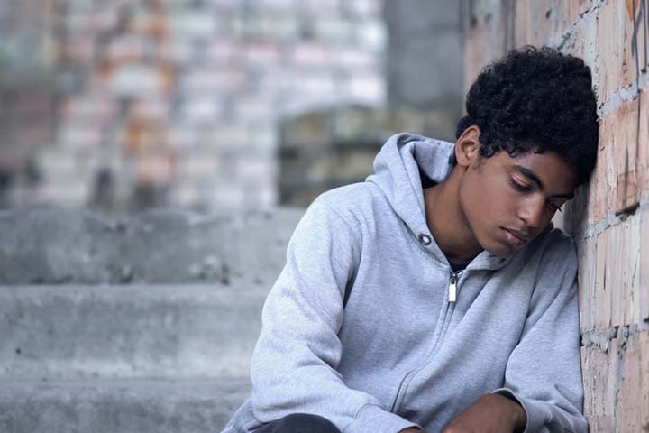 Emotional signs of teen stress